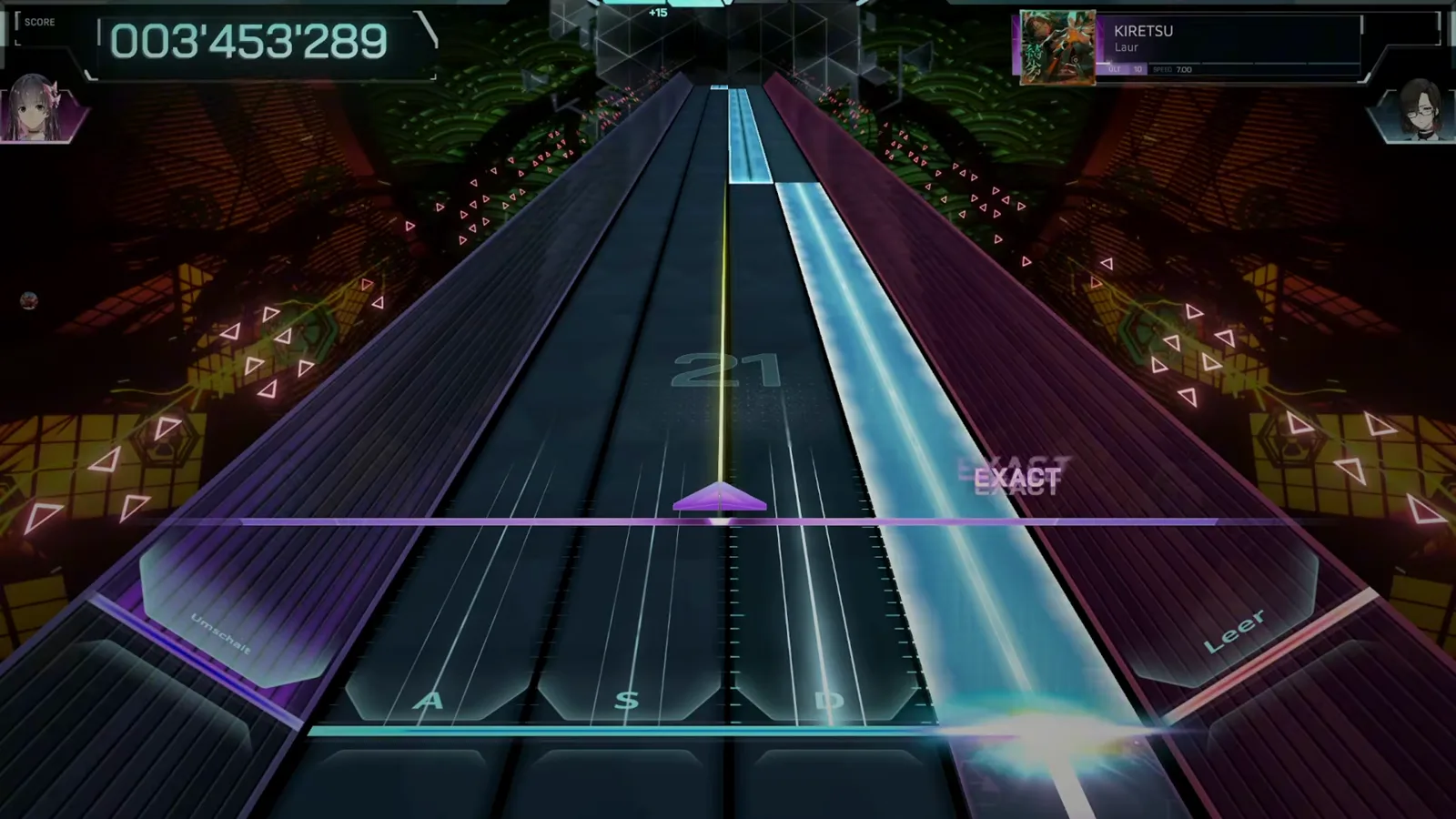 A cyan hold slab pressed for an EXACT judgment builds the chain to 21 in the opening of KIRETSU ULT 10 in In Falsus